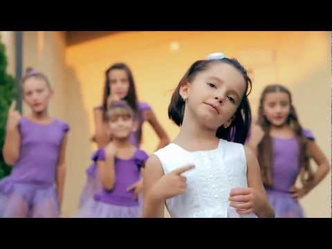 Emara Berisha - 10 Barbikat