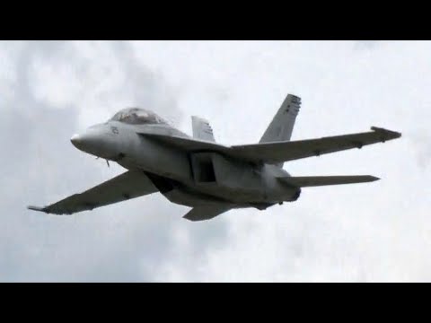 2022 Westmoreland County Airshow - F/A-18F Super Hornet Demonstration