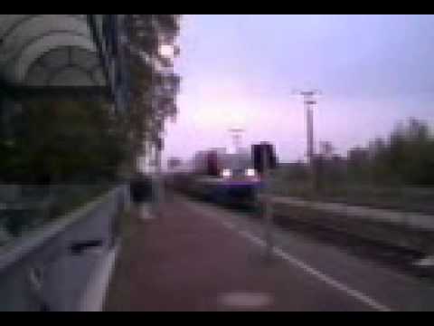 Talent der Prignitzer Eisenbahn (RB 44) fährt in Dorsten ein.3gp