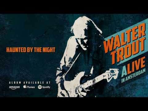 Videoclip de Haunted By The Night — Walter Trout
