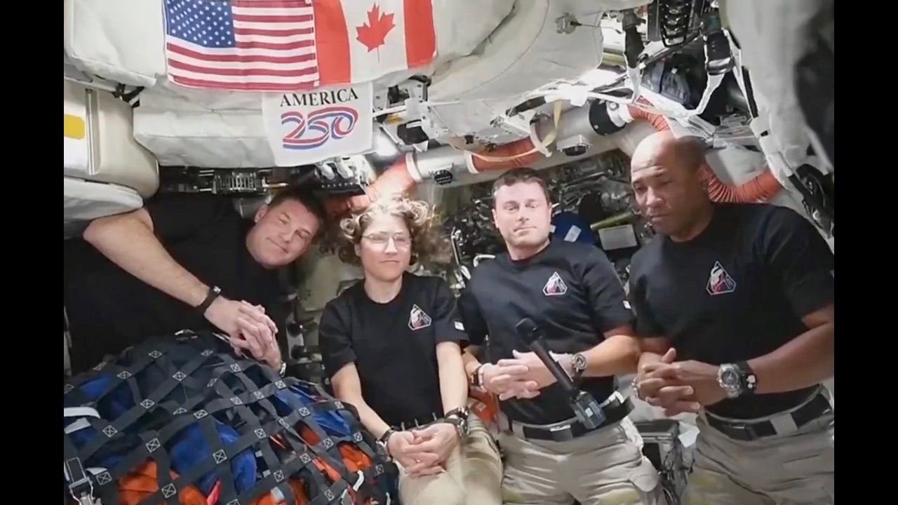 OMG: Astronauts REFUSE to talk to Trump in AWKWARD call from space