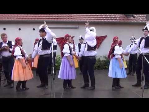 V Babicích na konci - folklorní soubor Včelaran a CM Včelaran