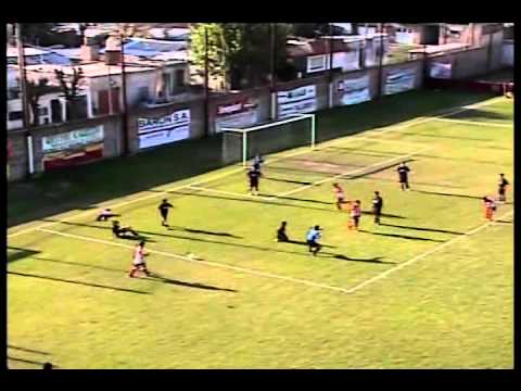 SABADOGOL 2011. JUVENILES B. 9na. División. TALLERES - BARRACAS CTRAL. 4-6-2011.