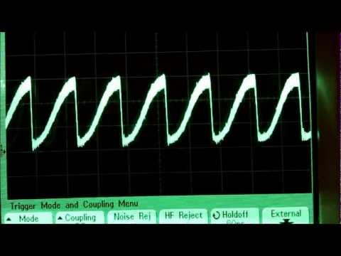 Micro Patch Synth: LFO modulation of waveform