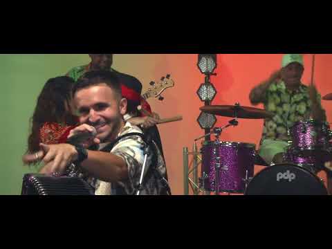 Chris Ribeiro - Os Pauliteiros (video oficial)