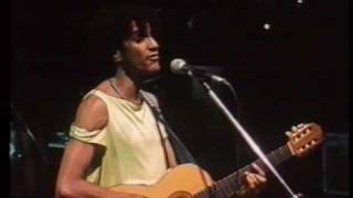 CAETANO VELOSO CANTA JOBIM  -  EU SEI QUE VOU TE AMAR
