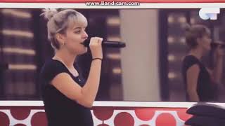 OT 2018 - Alba y Julia ensayando &quot;Pienso en tu  mirá&quot; #otdirecto21oct