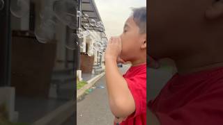 Download lagu Keizo is annoyed that he can't make soap balloons in the end⁉️ mp3 Download lagu Keizo is annoyed that he can't make soap balloons in the end⁉️ mp3