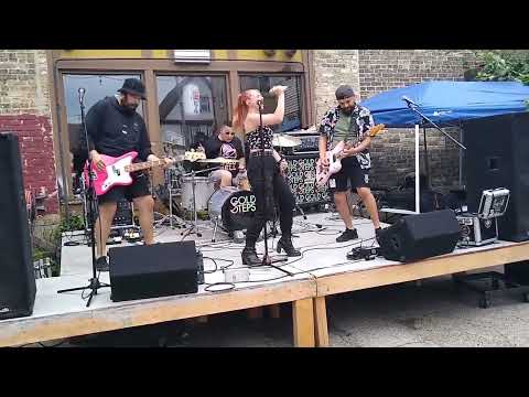 Gold Steps @ Center Street Daze Milwaukee, WI 8-13-22