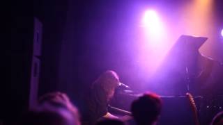 Shannon Wright @VILLENEUVE D'ASCQ, France, 04-17-2013