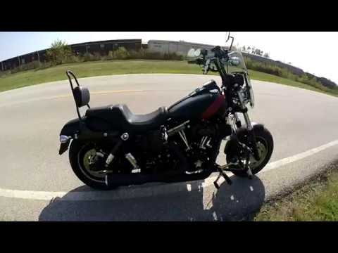Vance & Hines HI-OUTPUT 2-INTO-1 SHORT Startup and Drive By