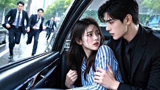 Madre soltera perseguida huye al coche de un extraño, es CEO de la noche de hace 7 años