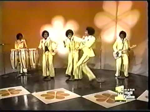 Jacksons Mike Douglas 1977 pt1