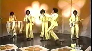 Jacksons Mike Douglas 1977 pt1