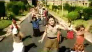 Hola Mundo Bella Perez Videoclip en español