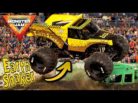 Monster Jam's EARTHSHAKER! ⚠️ Monster Truck Drivers VS Toys - EarthShaker Monster Jam Monster Truck