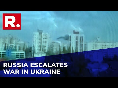 Mid-Air drone battle between Russia & Ukraine amid ongoing conflict; fresh strikes caught on camera