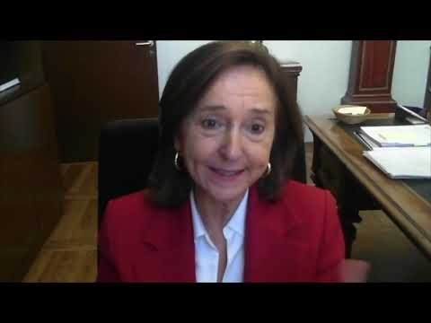 COLOQUIO: ANA SANTOS, 'Sembrar palabras. El despertar intelectual de las mujeres'