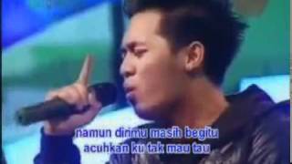 Download lagu dBagindas   CINTA  Video Clip With Lyric  www keepvid com mp3