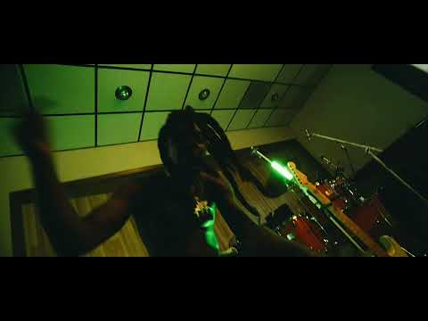 Pfk Smoov -Rock The Show ( Official Video)