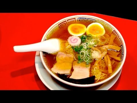 How to eat ramen the proper way