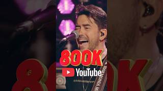 Muito obrigado a cada um dos 800.000 inscritos no nosso canal do YouTube!! ❤️❤️❤️❤️❤️