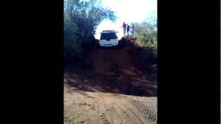 preview picture of video 'Nissan Offroad Club Bass Lake South Africa Part 2'