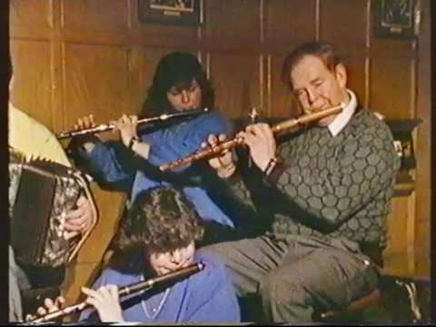 Roger Sherlock : "Fred Finn's/The Sailor On The Rock/The Old Pensioner"