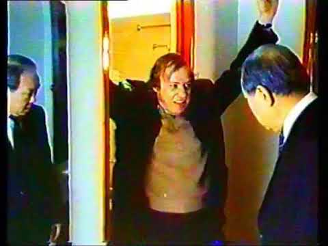 Rik Mayall Best of #13  Mr Jolly Lives Next Door [Comic Strip]