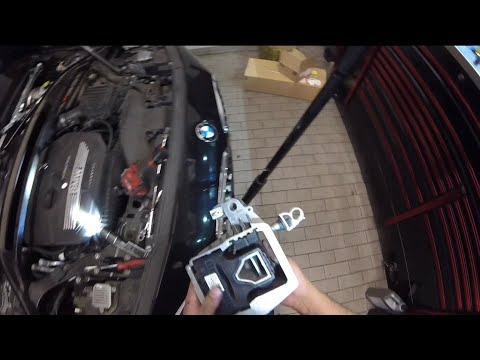 Motor mount replacement on a BMW X2