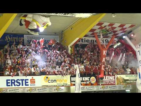 EC-KAC vs VSV - HF 5 - Powerplay KAC + Tor zum 3:0 + Stimmung - 24.03.2011