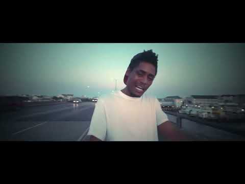 Moeazy ft Zeezo Live