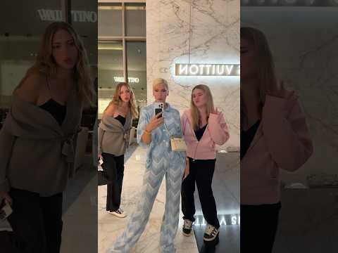 Jelena, Atina i Nika u hotelu u Dubaiju. #jelenakarleuša