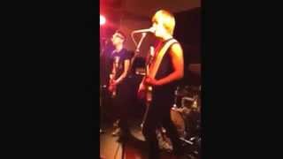 The Hallingtons - Part time punx. Live in Oslo April 2014
