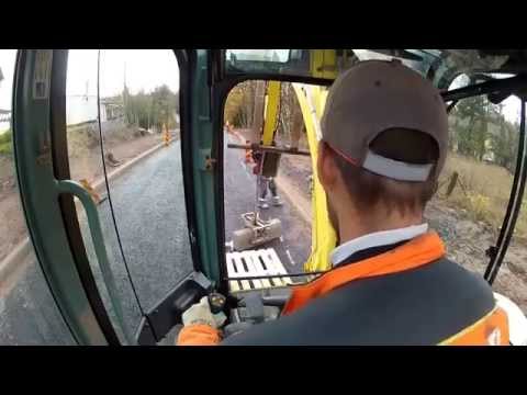 Probst TSZ-Uni lifting curb stone, equipped on mini excavator