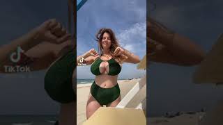 Sexy big tits dance #tiktok #sexy #beach