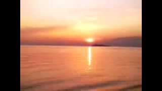 preview picture of video 'Закат на озере Алакол, 22.08.2008 г.'