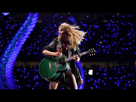 Taylor Swift - Wildest Dreams (Live Reputation Stadium Tour)