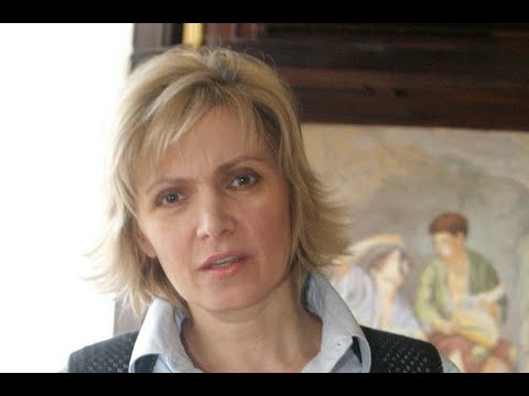 Sylwia Wysocka chce "wysokiego zadośćuczynienia" za pobicie. W tle "Niebieska Karta"