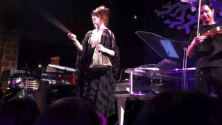Imogen Heap - Aha! Live in Barcelona 2010