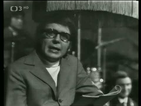 Miloslav Šimek čte povídku 