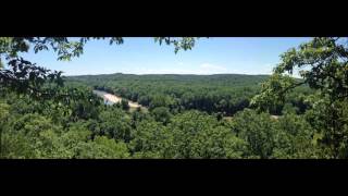 preview picture of video 'River Scene Trail Castlewood State Park'