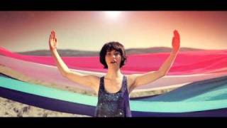 Miami Horror - I Look To You (ft. Kimbra) (official HD)