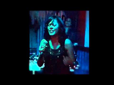 Michelle Rivera live @ CAMARADAS EL BARRIO 10 12 2012