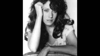 Download lagu HUE AND CRY - LOOKING FOR LINDA mp3