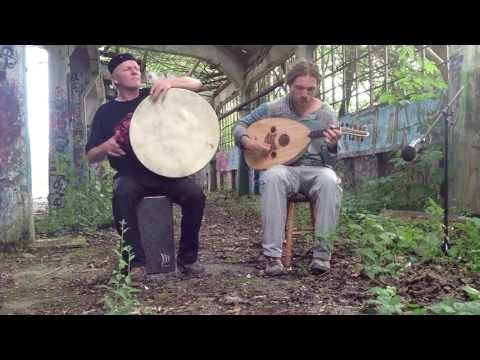 Alsen klingt - Oud & Framedrum Duo in der Schmiede