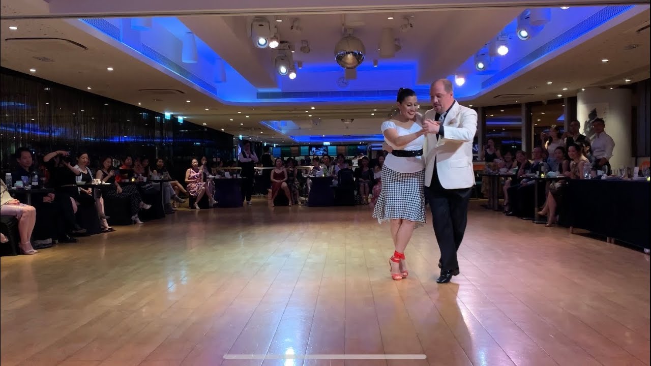 Sebastián Missé y Andrea Reyero 3rd song Francisco Canaro -No Hay Tierra Como la Mía- Hong Kong 2023