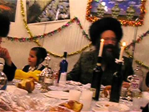 Spinka Rebbe on Sukkos