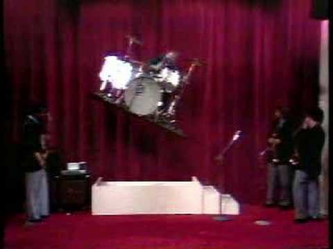 Buddy Rich - Floating & Rotating Drum Set