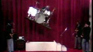Buddy Rich - Floating & Rotating Drum Set
